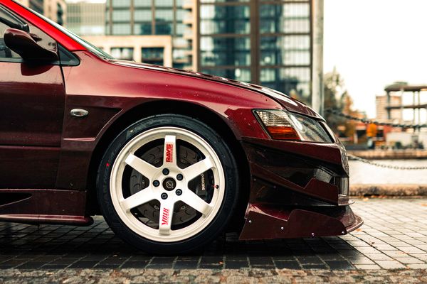 Mitsubishi Evo 9 Carbon body